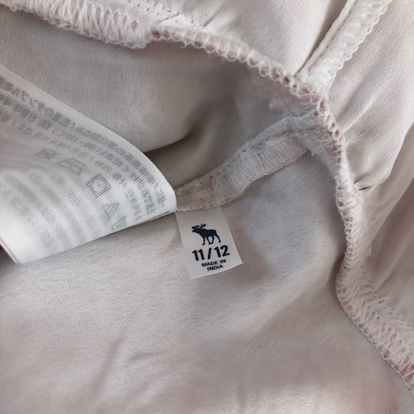 Abercrombie Kids Girls’ Light Pink Floral Babydoll Wrap Tank - Picture 4 of 4